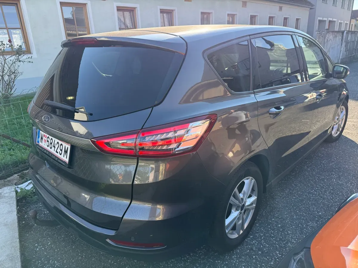 Ford S-Max 2019 photo 2