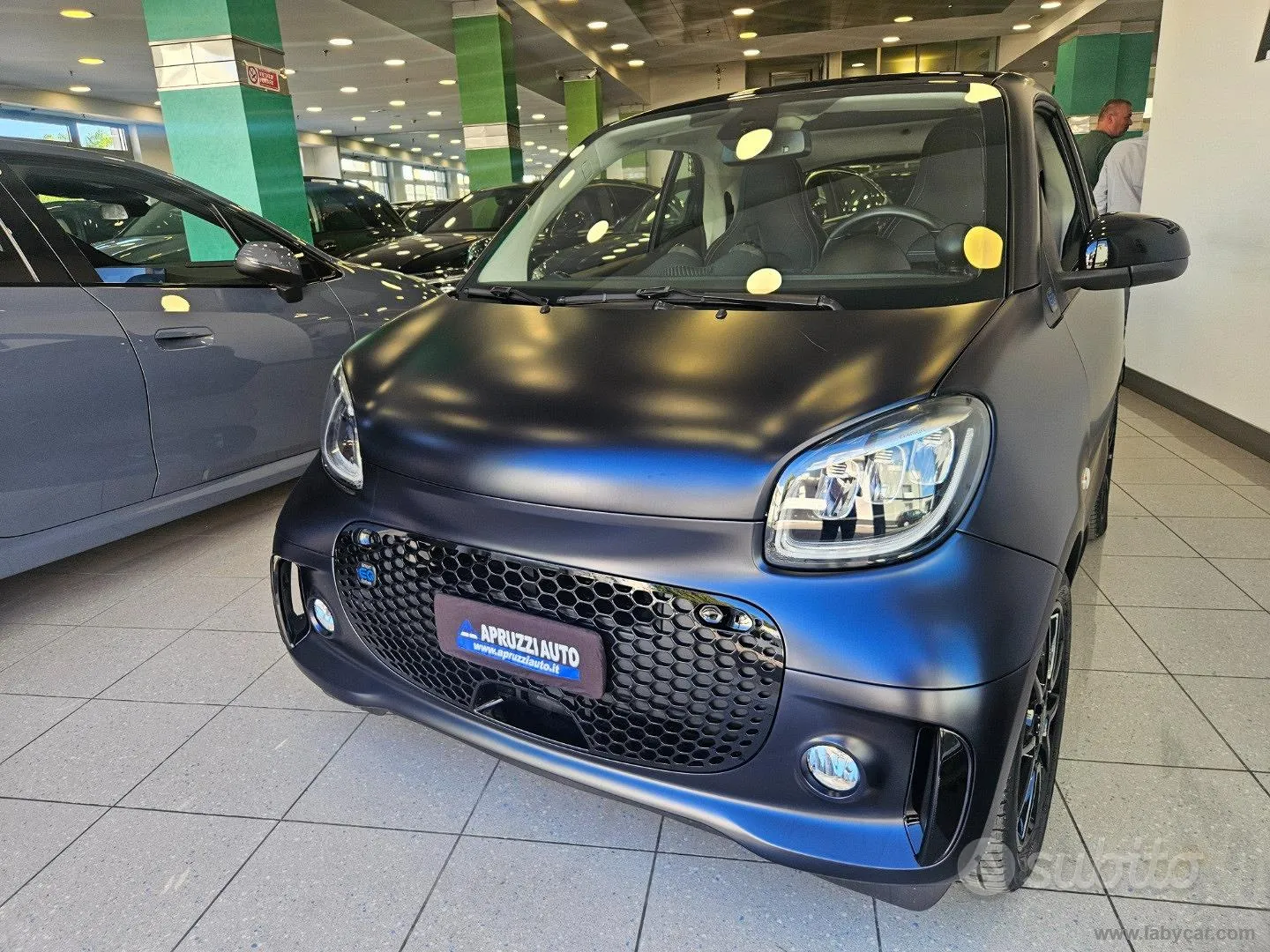 Smart Fortwo 2021 photo 3
