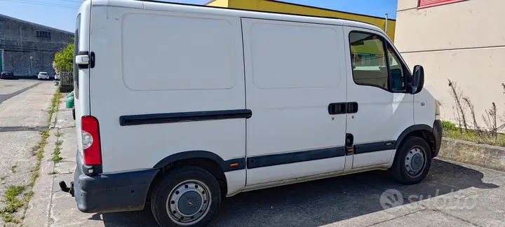 Opel Movano 2004 photo 2