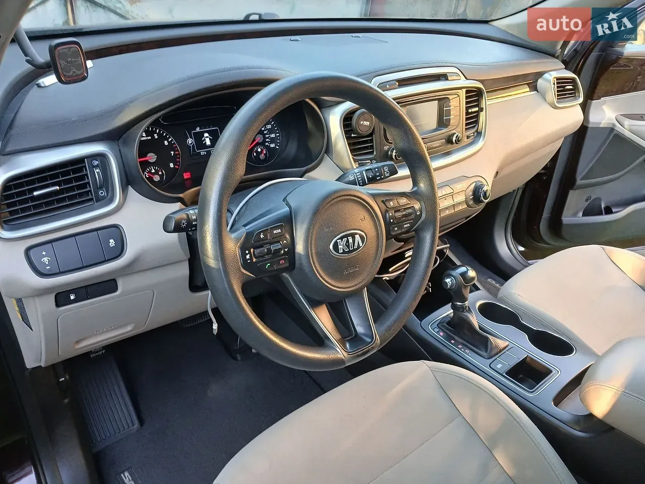 Kia Sorento 2015 photo 3