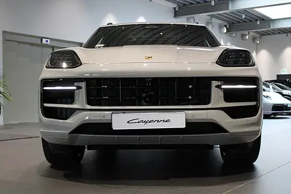 Porsche Cayenne 2026 photo 4