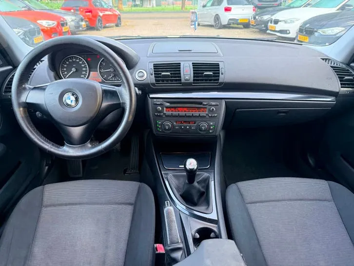 BMW 1Serie 2004 photo 2