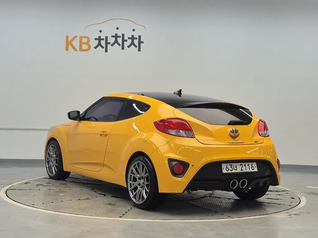 Hyundai Veloster 2012 photo 2