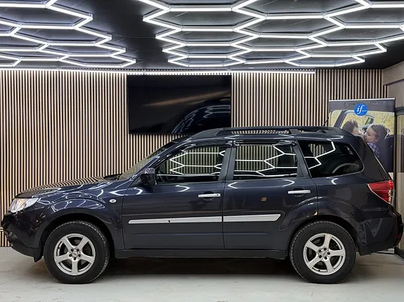 Subaru Forester 2010 photo 5