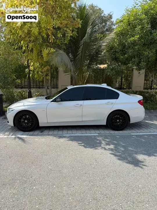 BMW 3 Series 2016 photo 2