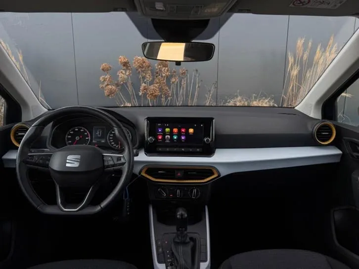 Seat Arona 2022 photo 2