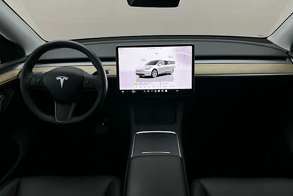 Tesla Model Y 2023 photo 3