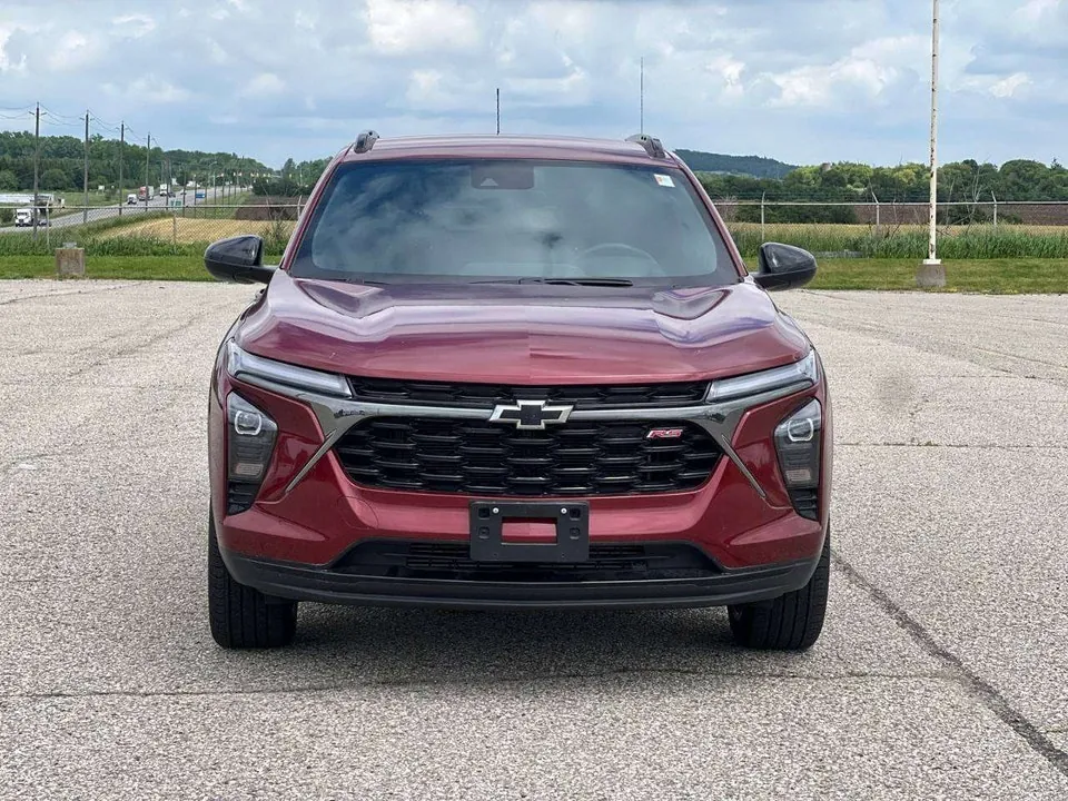 Chevrolet Trax 2024 photo 2