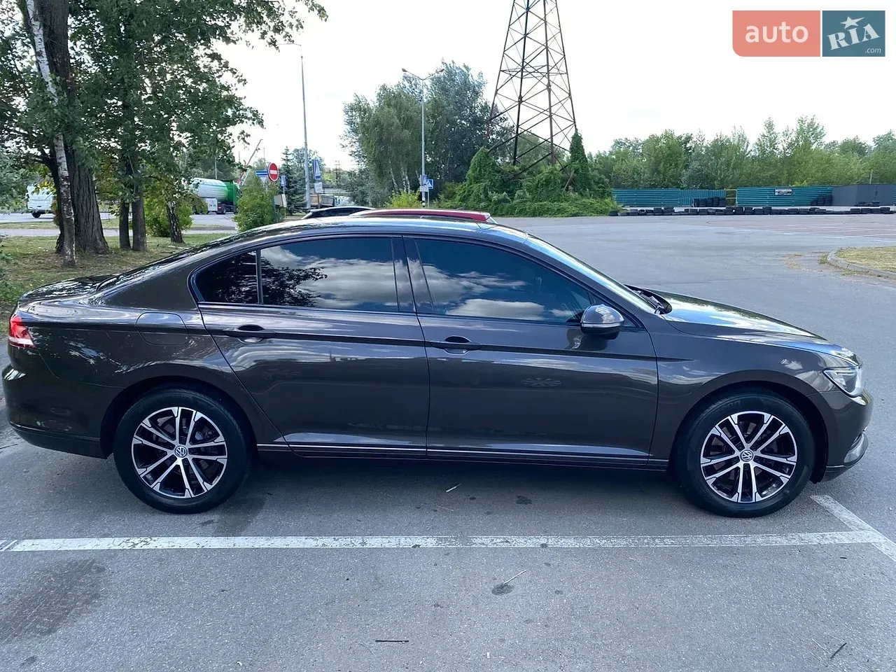 Volkswagen Passat 2016 photo 3