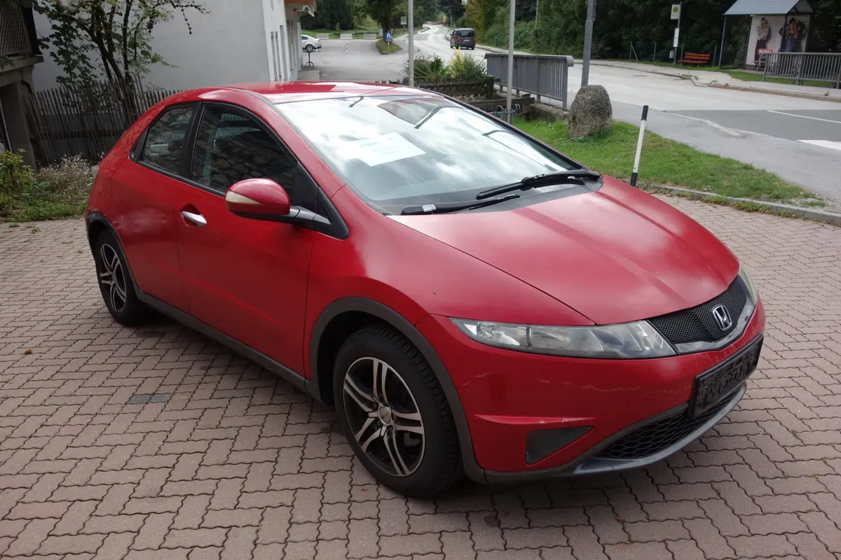 Honda Civic 2013 photo 2