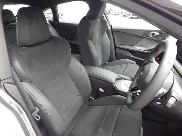 BMW 2 Series 2025 photo 5
