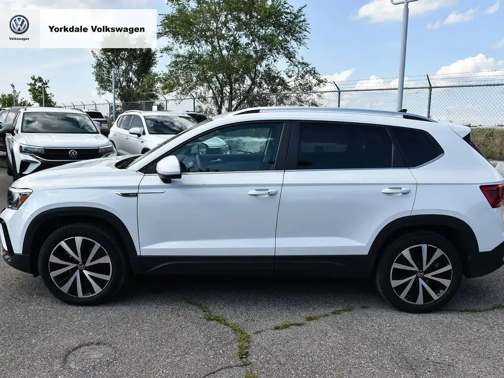 Volkswagen Taos 2023 photo 3