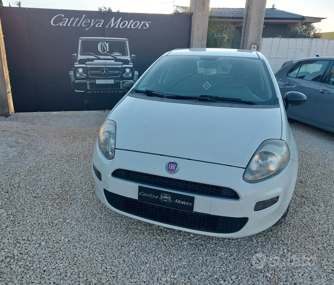 Fiat Punto 2014 photo 2