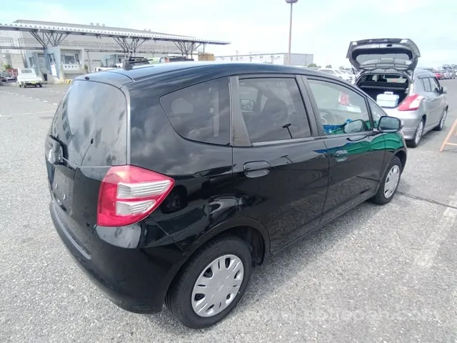 Honda Fit G 2010 photo 4