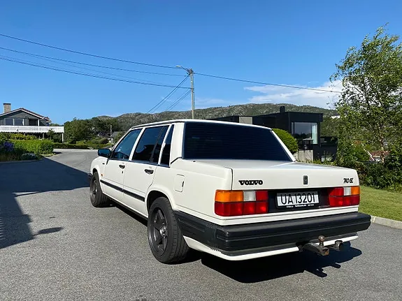 Volvo 740 1985 photo 2