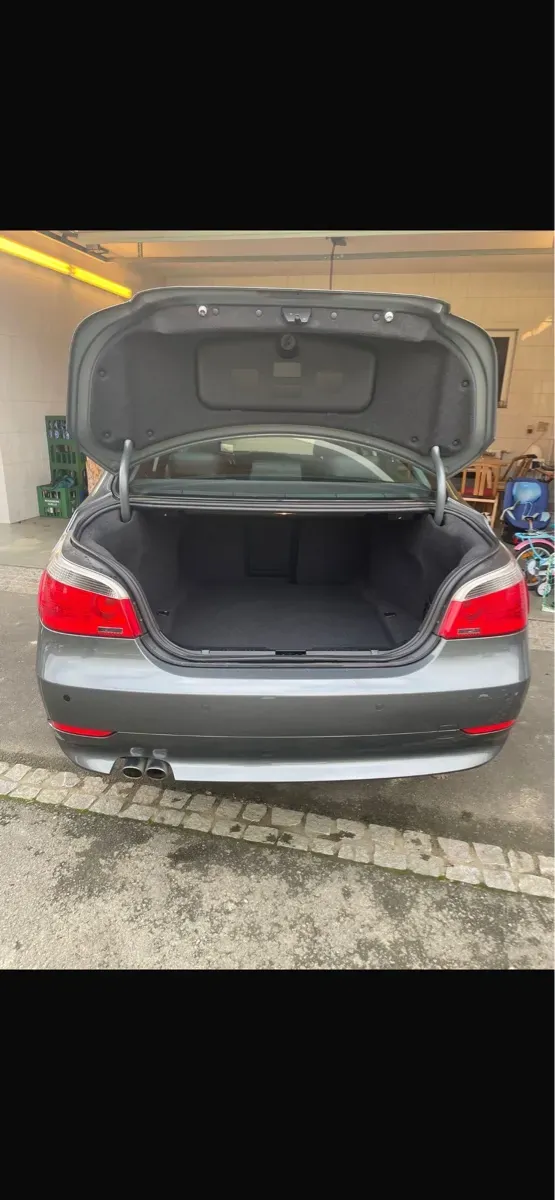BMW 5 Series 2005 photo 3