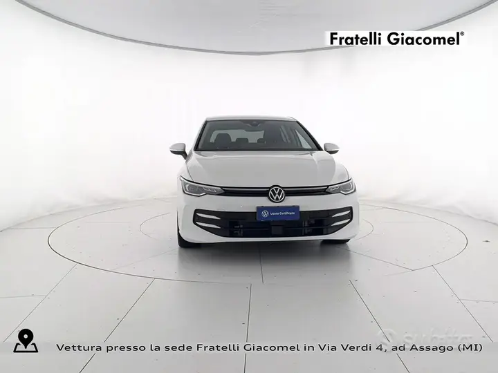 Volkswagen Golf 2024 photo 2