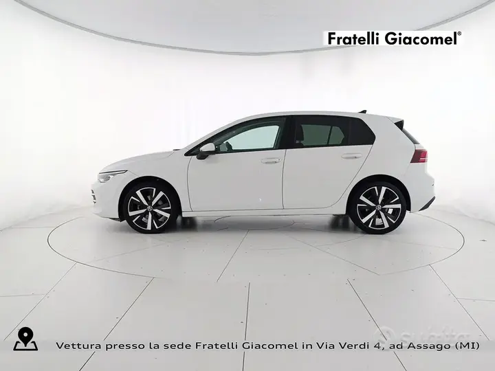 Volkswagen Golf 2024 photo 3