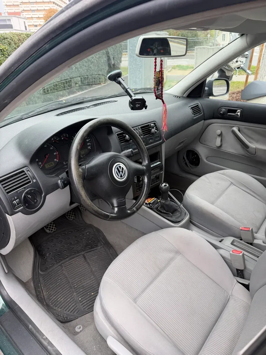 Volkswagen Bora 2000 photo 3