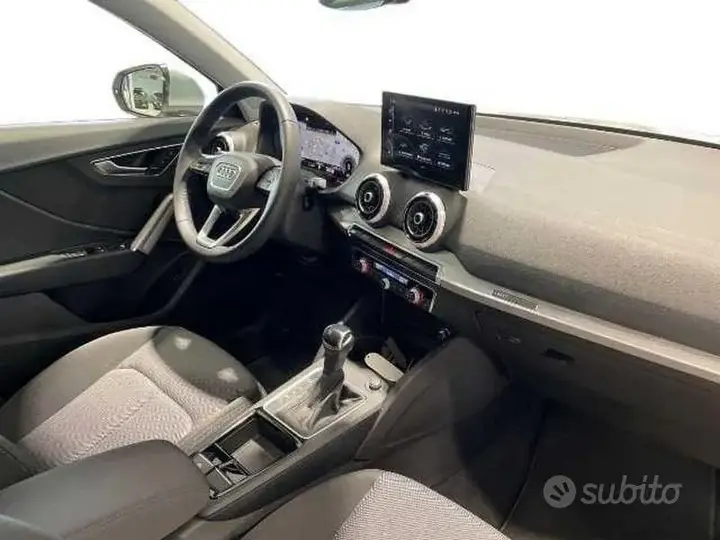 Audi Q2 2024 photo 3