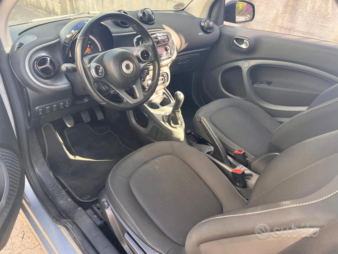 Smart Fortwo 2016 photo 2