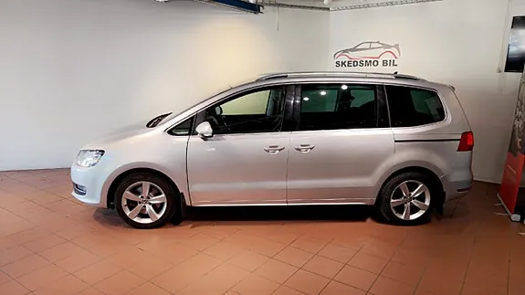 Volkswagen Sharan 2013 photo 2