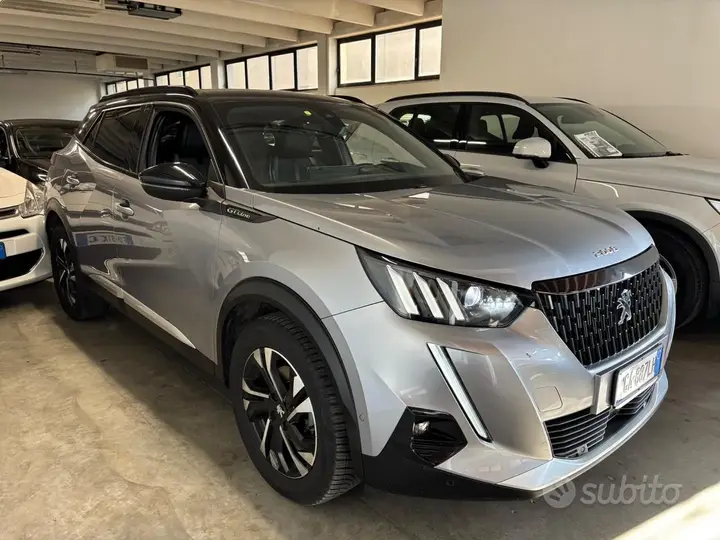 Peugeot 2008 2020 photo 3