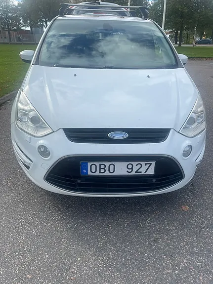 Ford S-Max 2012 photo 4