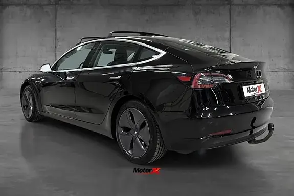 Tesla Model 3 2020 photo 4