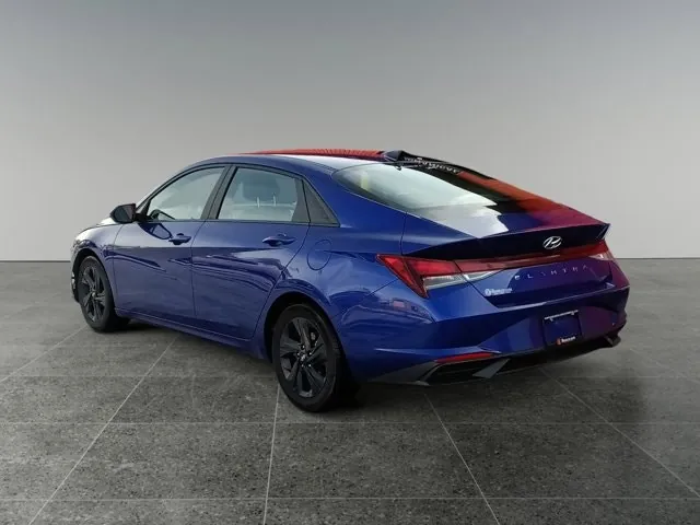 Hyundai Elantra 2022 photo 4