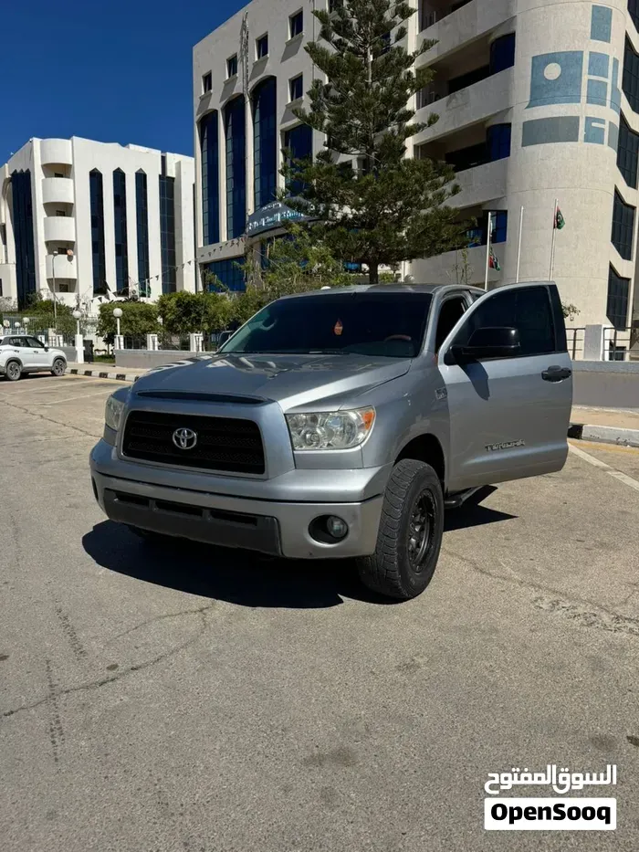 Toyota Tundra