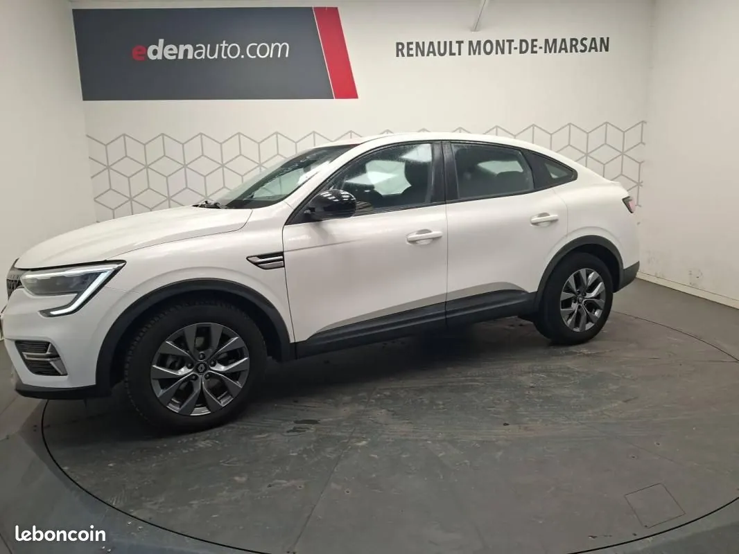 Renault Arkana 2025 photo 2
