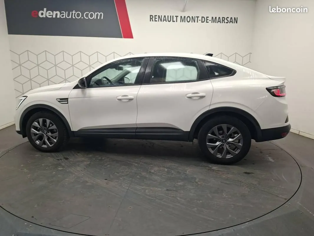 Renault Arkana 2025 photo 4