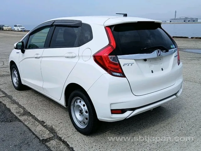 Honda Fit 2018 photo 3