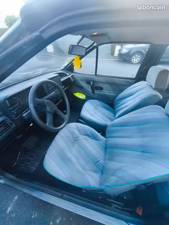 Volkswagen Polo 1992 photo 2