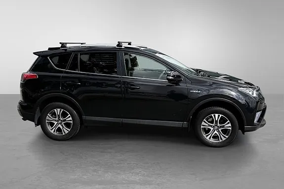 Toyota Rav4 2016 photo 3