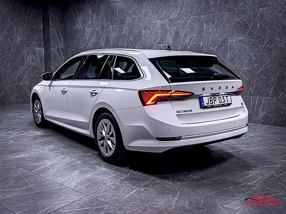 Skoda Octavia 2022 photo 5