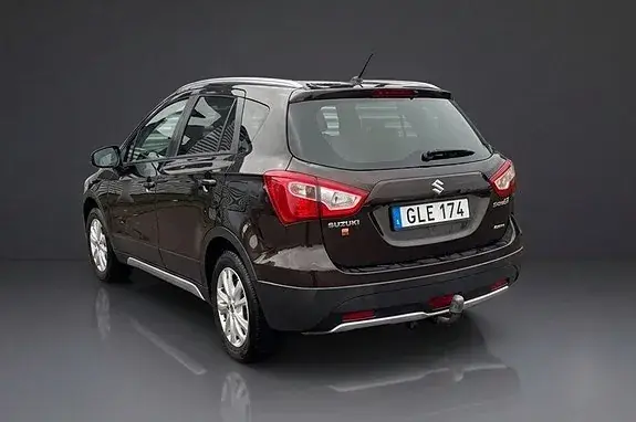 Suzuki S-Cross 2015 photo 4