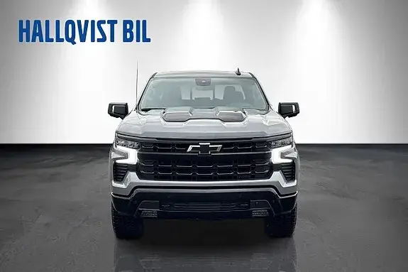 Chevrolet Silverado 2026 photo 2