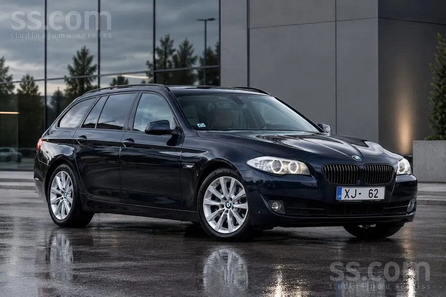 BMW 525 2010 photo 2