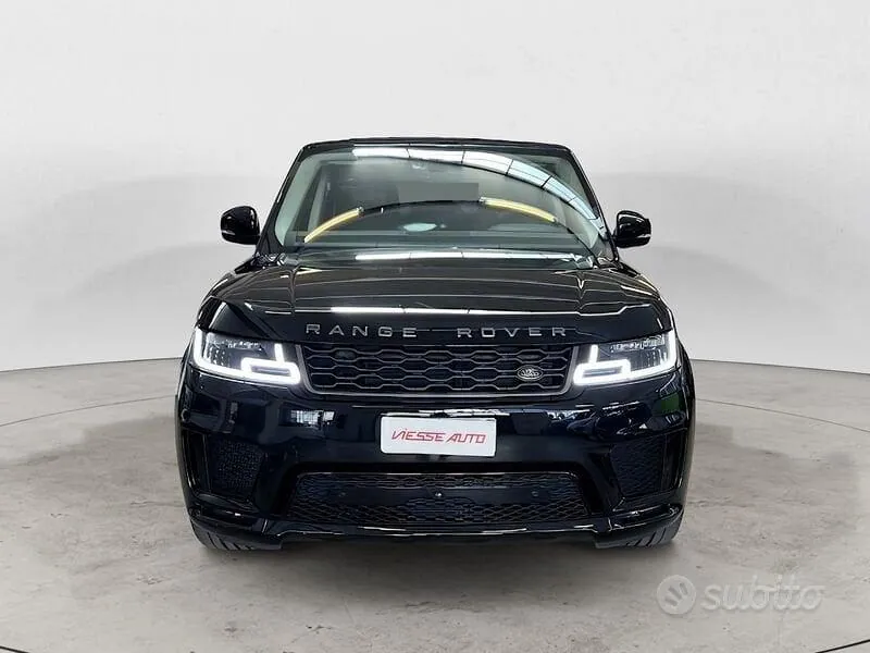 Land Rover Range Rover Sport 2018 photo 2