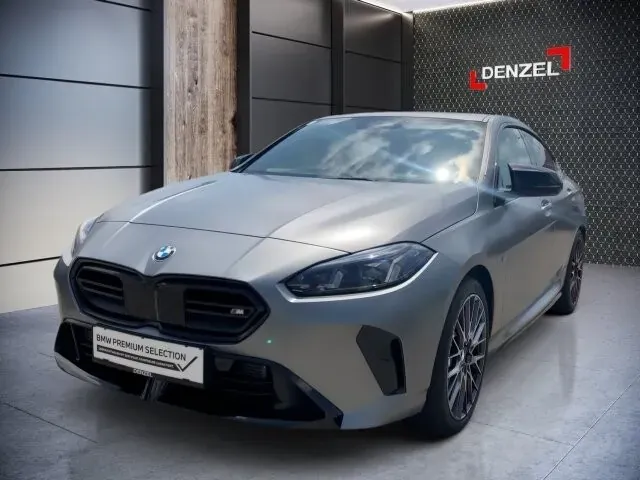 BMW 2 Series 2025 photo 2