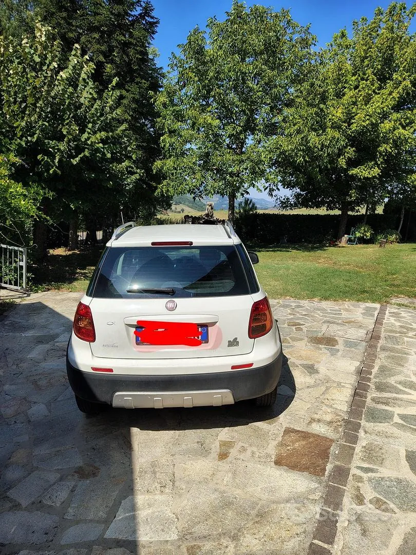 Fiat Sedici 2011 photo 2
