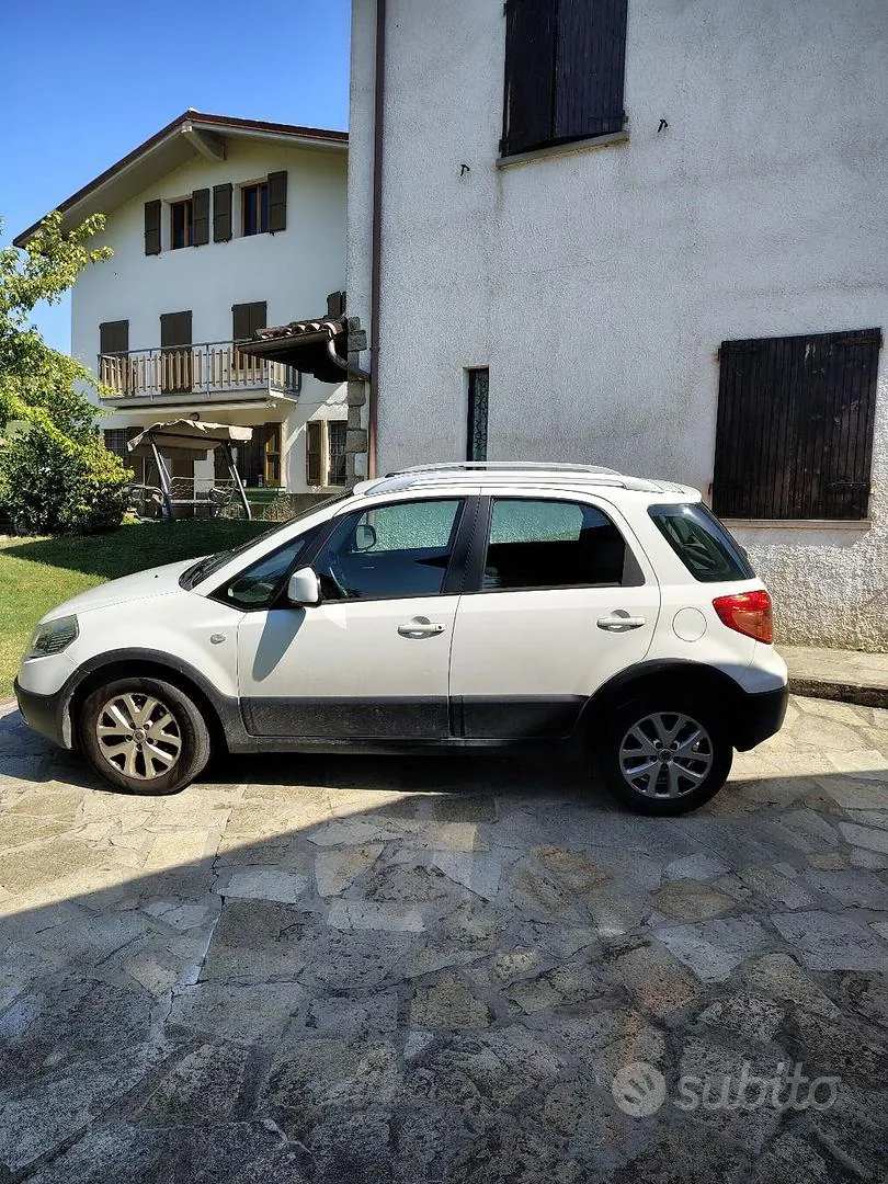 Fiat Sedici 2011 photo 4