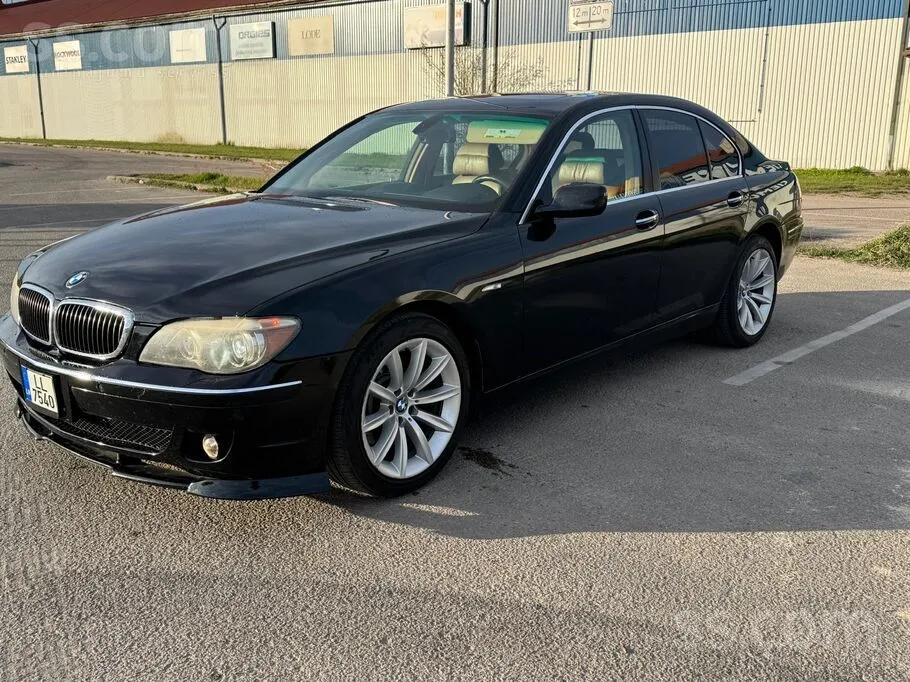BMW 750