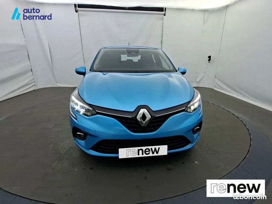 Renault Clio 2021 photo 2