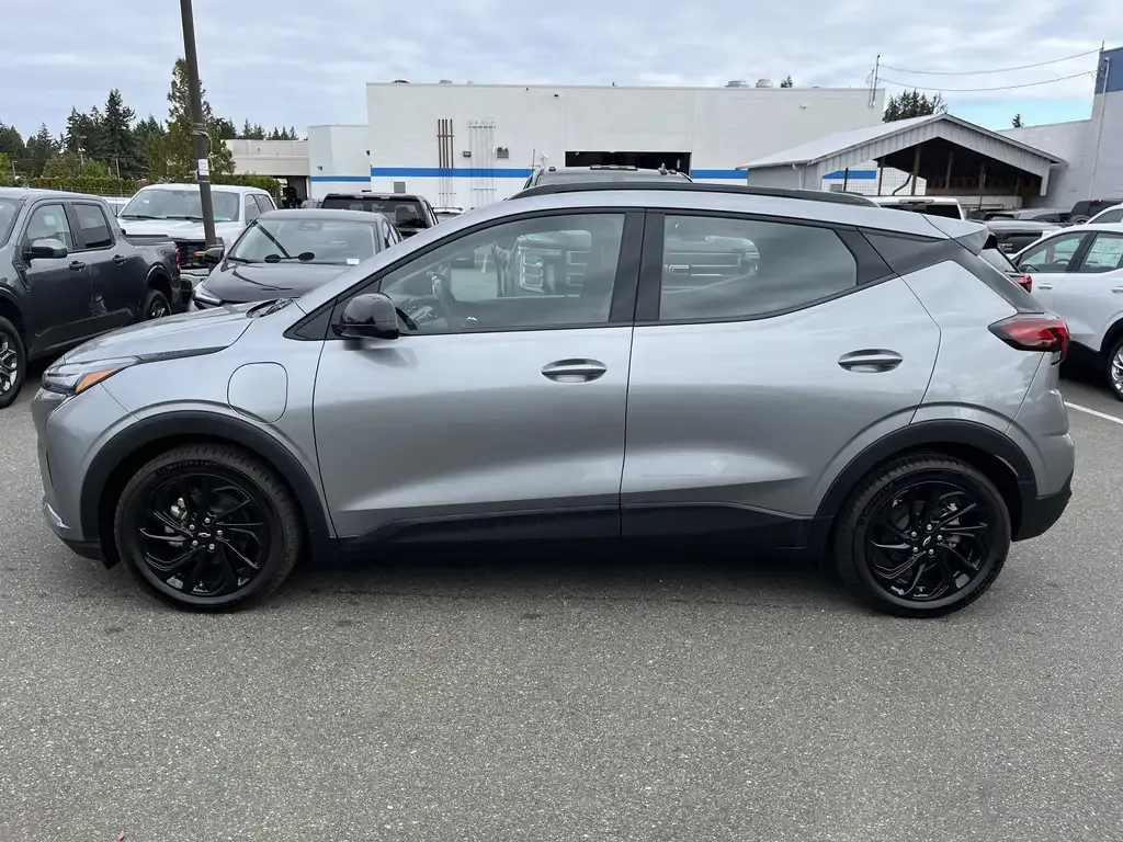 Chevrolet Bolt 2027 photo 2