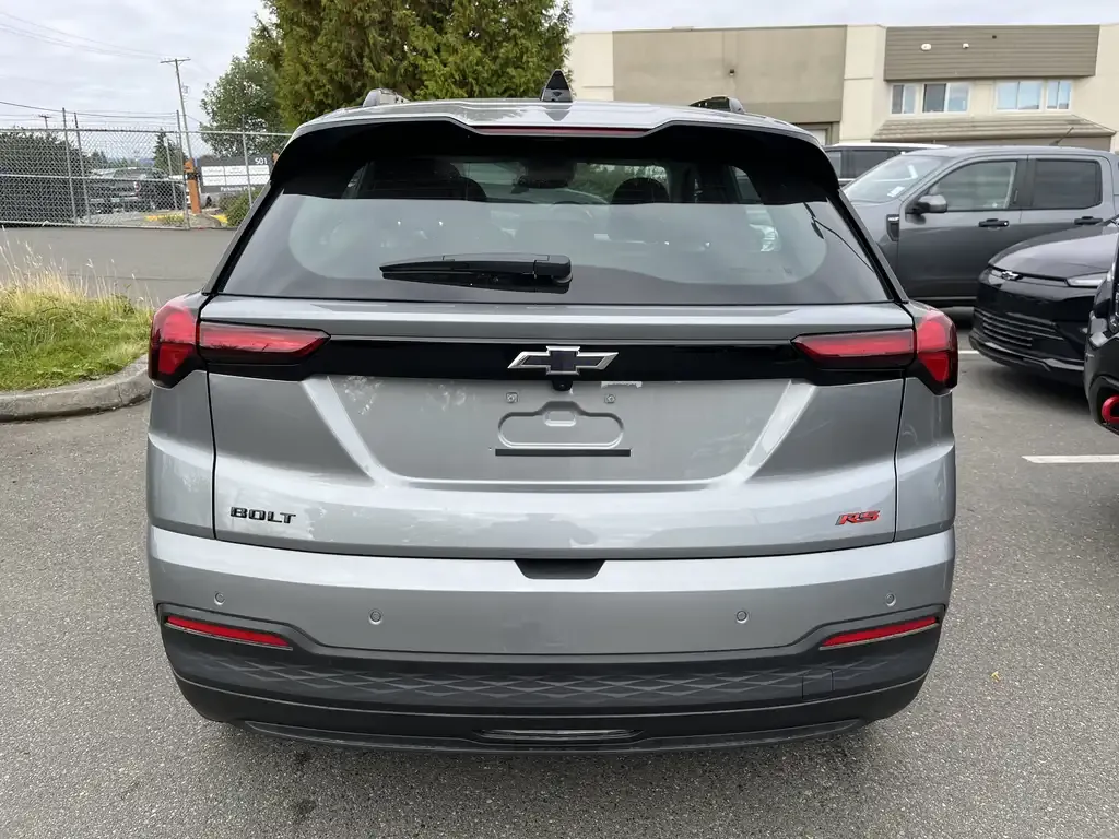 Chevrolet Bolt 2027 photo 4
