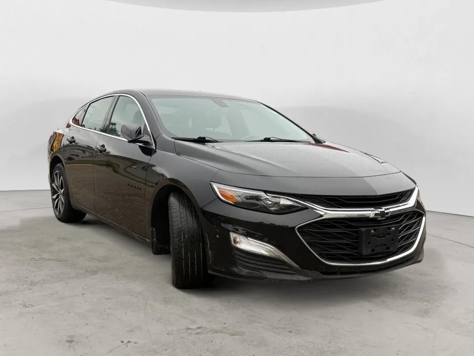Chevrolet Malibu 2022 photo 2