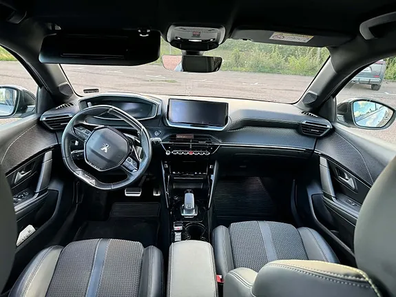 Peugeot 208 2020 photo 4